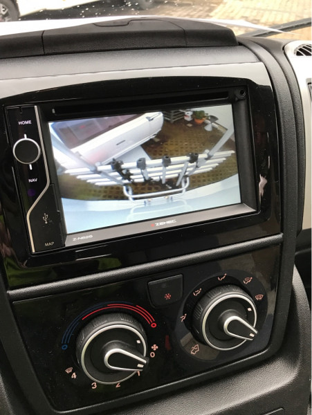 Rückfahrkamera in 3. Bremsleuchte integriert