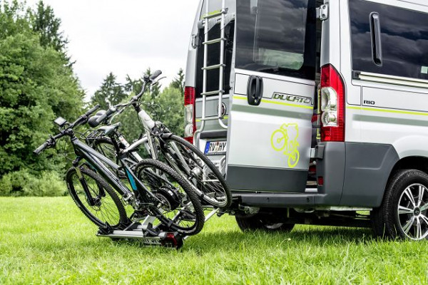 Folding bicycle rack – tow bar-mounted for 3 bicycles