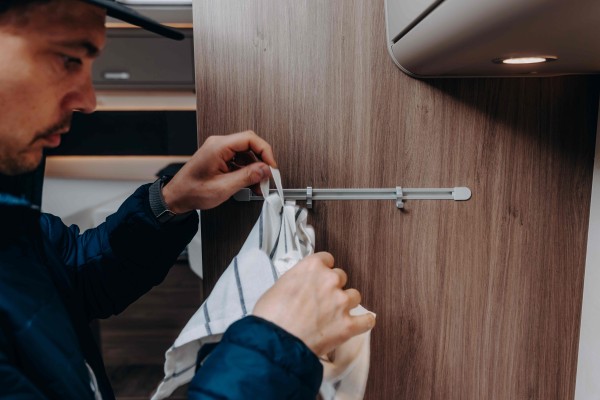 Hanging hooks