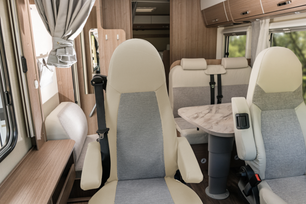 Protective covers driver's seat MY 2018 Fiat