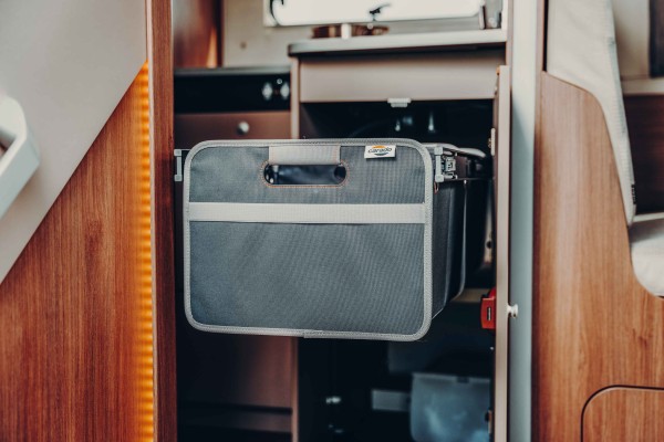 Kitchen pullout motorhome